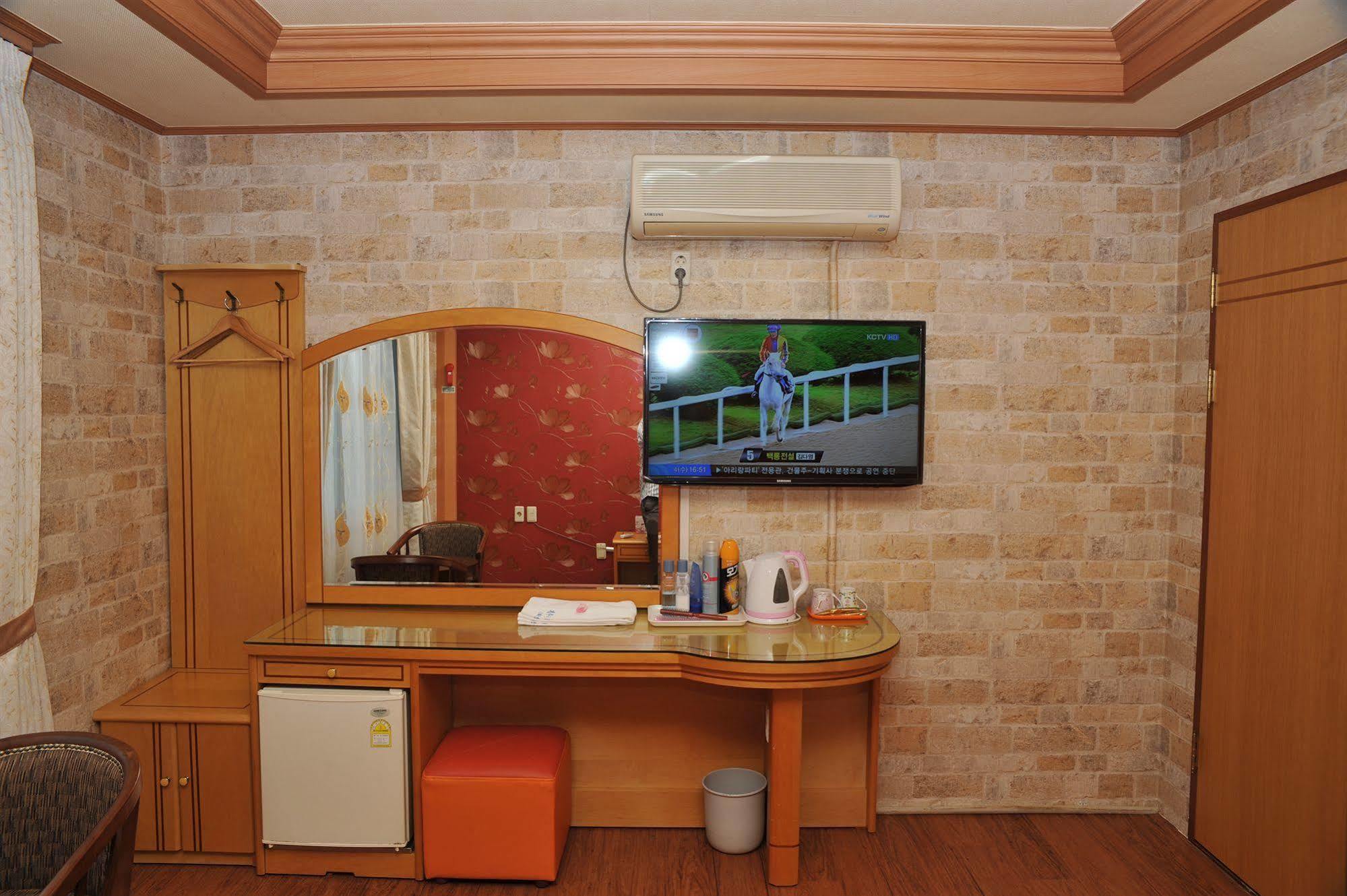 Jeju Olleh Hotel Zewnętrze zdjęcie