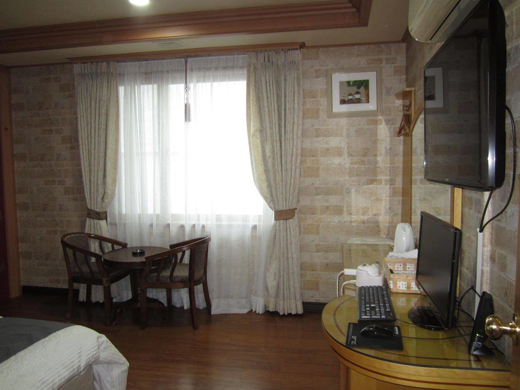 Jeju Olleh Hotel Zewnętrze zdjęcie