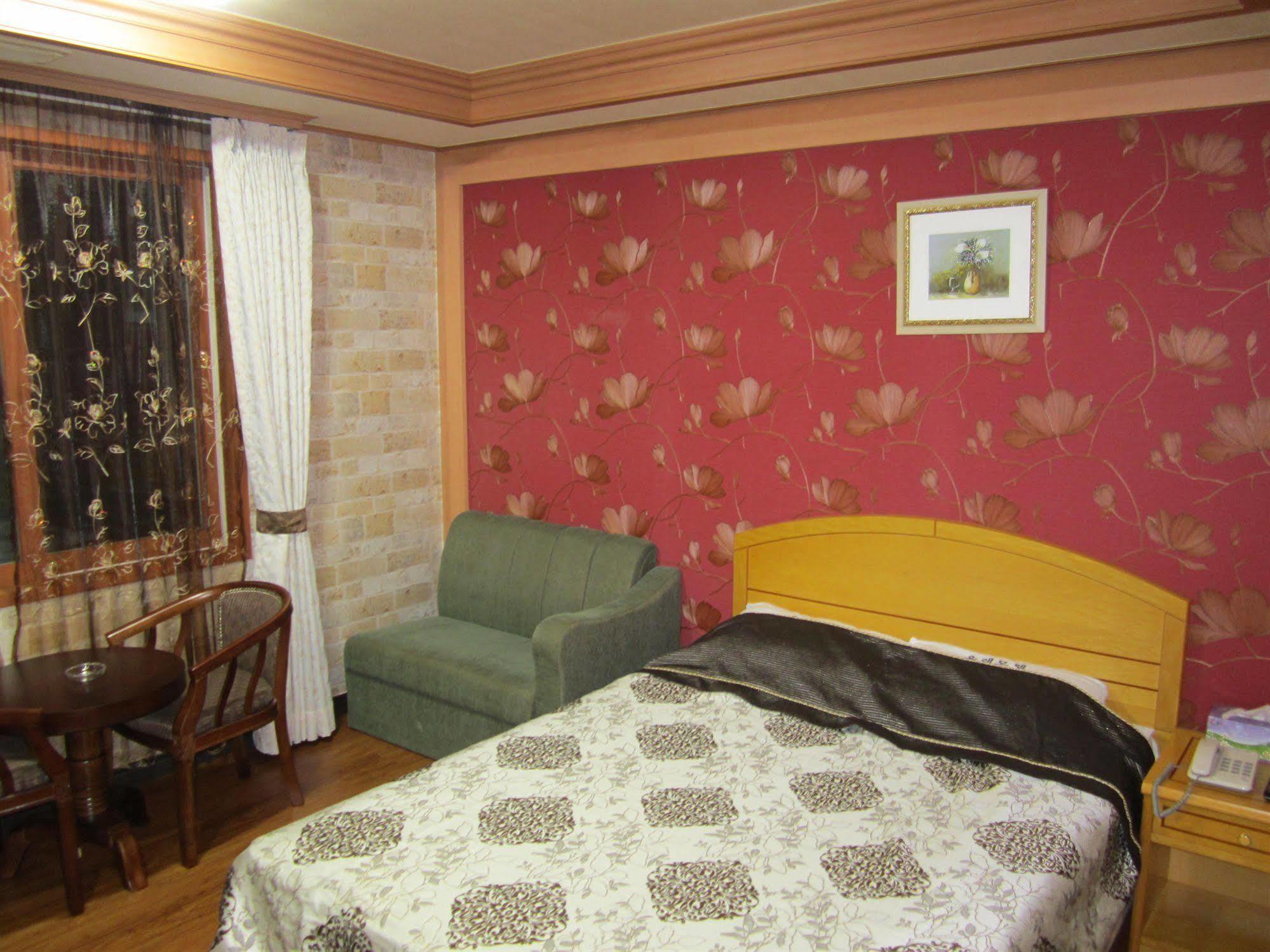 Jeju Olleh Hotel Zewnętrze zdjęcie